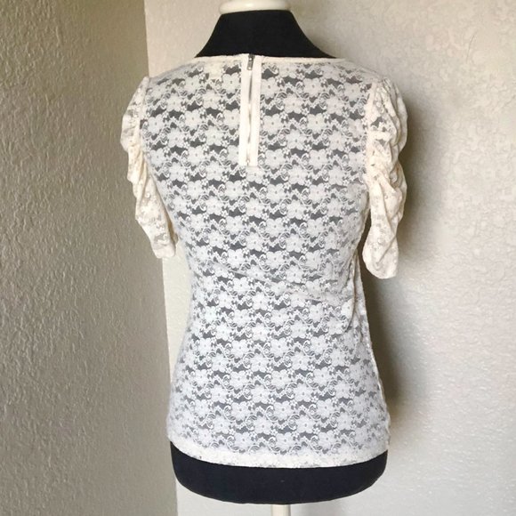 Twenty One Floral Top - Picture 3 of 3